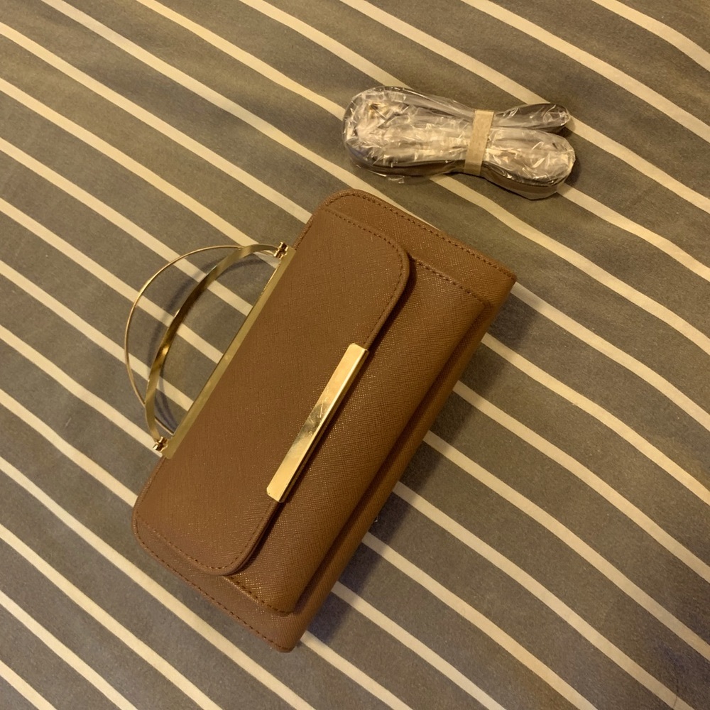 Isabelle clutch with crossbody strap